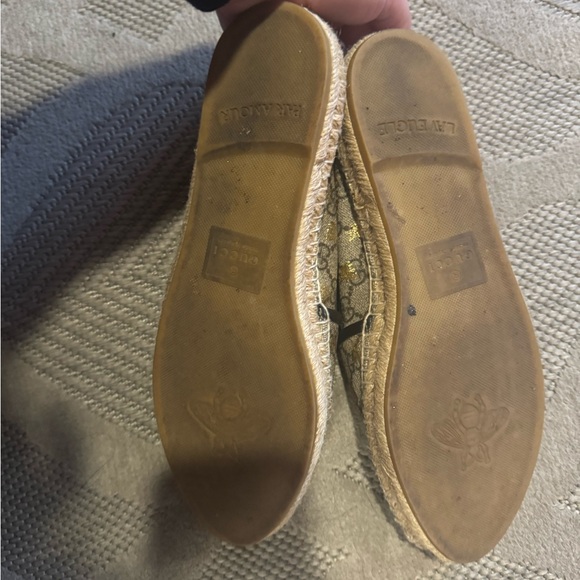 GUCCI SUPREME BEES ESPADRILLE - Picture 2 of 6